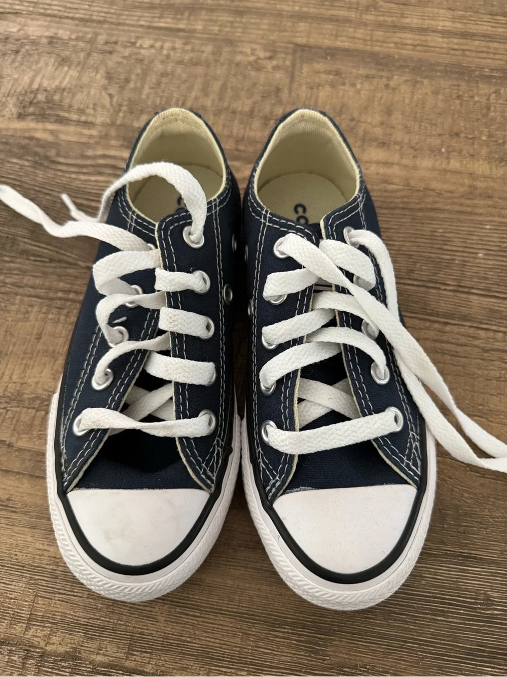 Converse Kids Classic Low-Top Sneakers in Navy and White